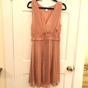 H&M Knee Length Satin Dress